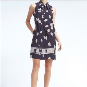 Banana Republic Printed Tie Neck Dress